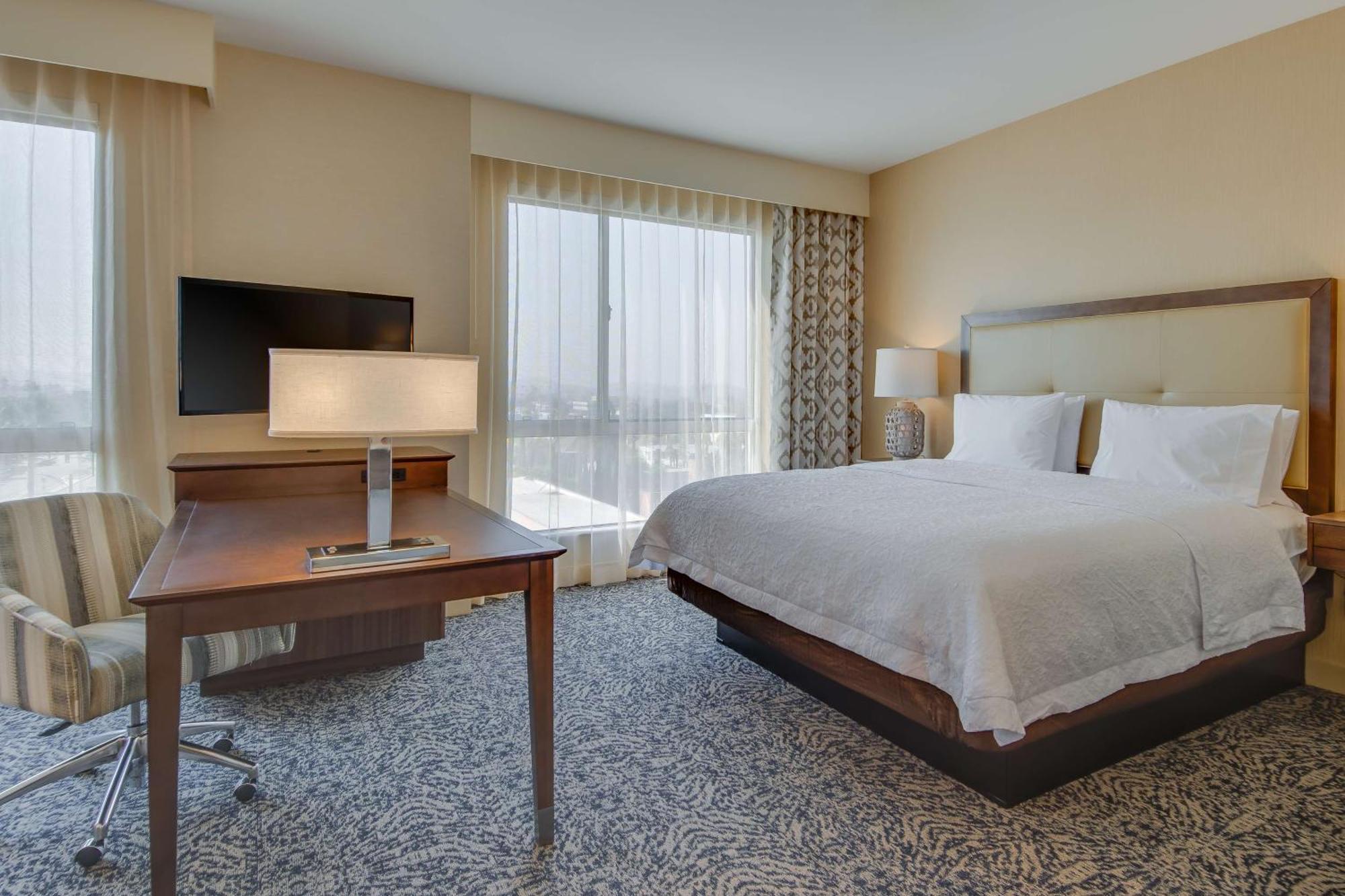 Hampton Inn & Suites Los Angeles - Glendale Zewnętrze zdjęcie