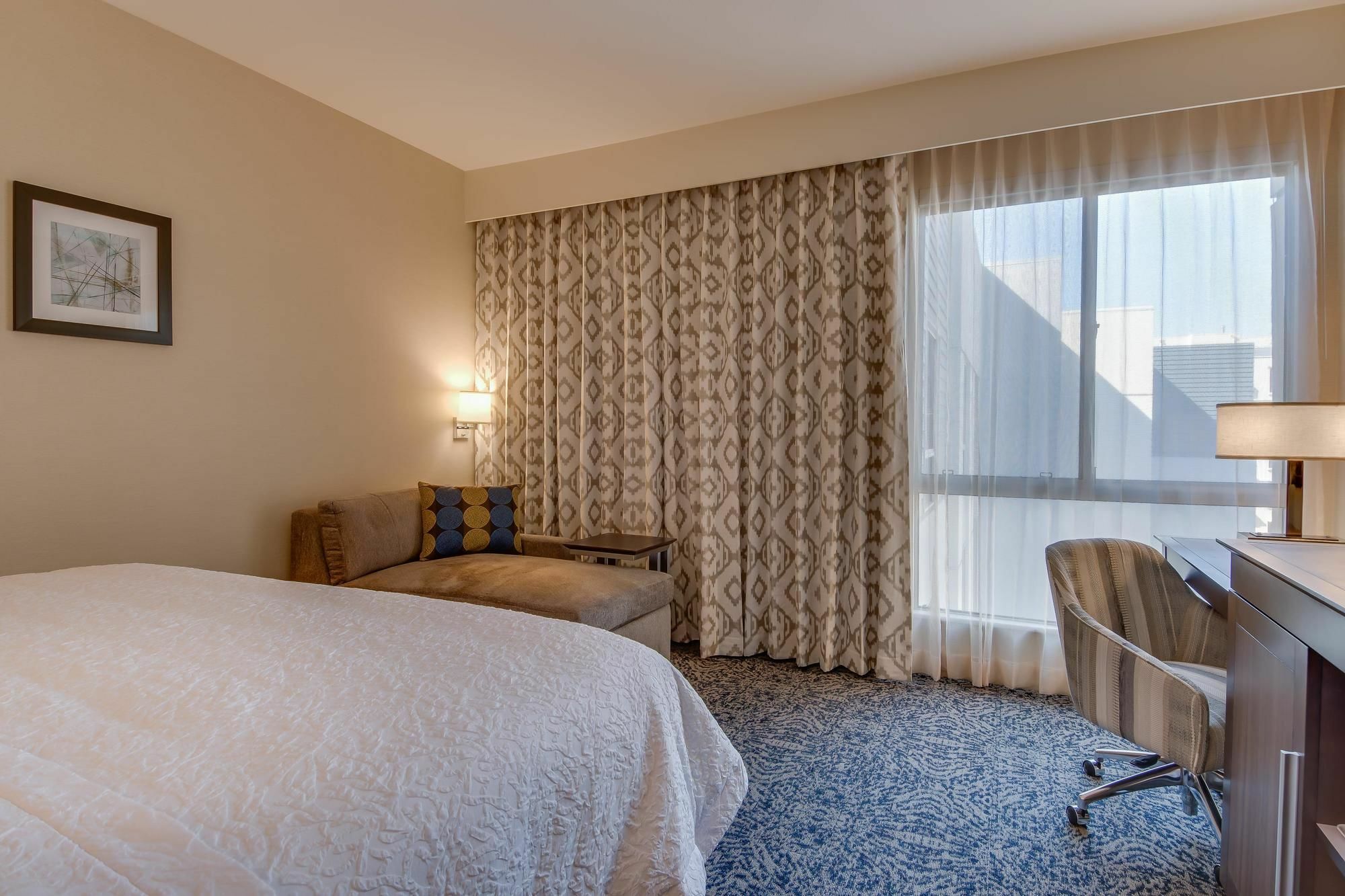 Hampton Inn & Suites Los Angeles - Glendale Zewnętrze zdjęcie