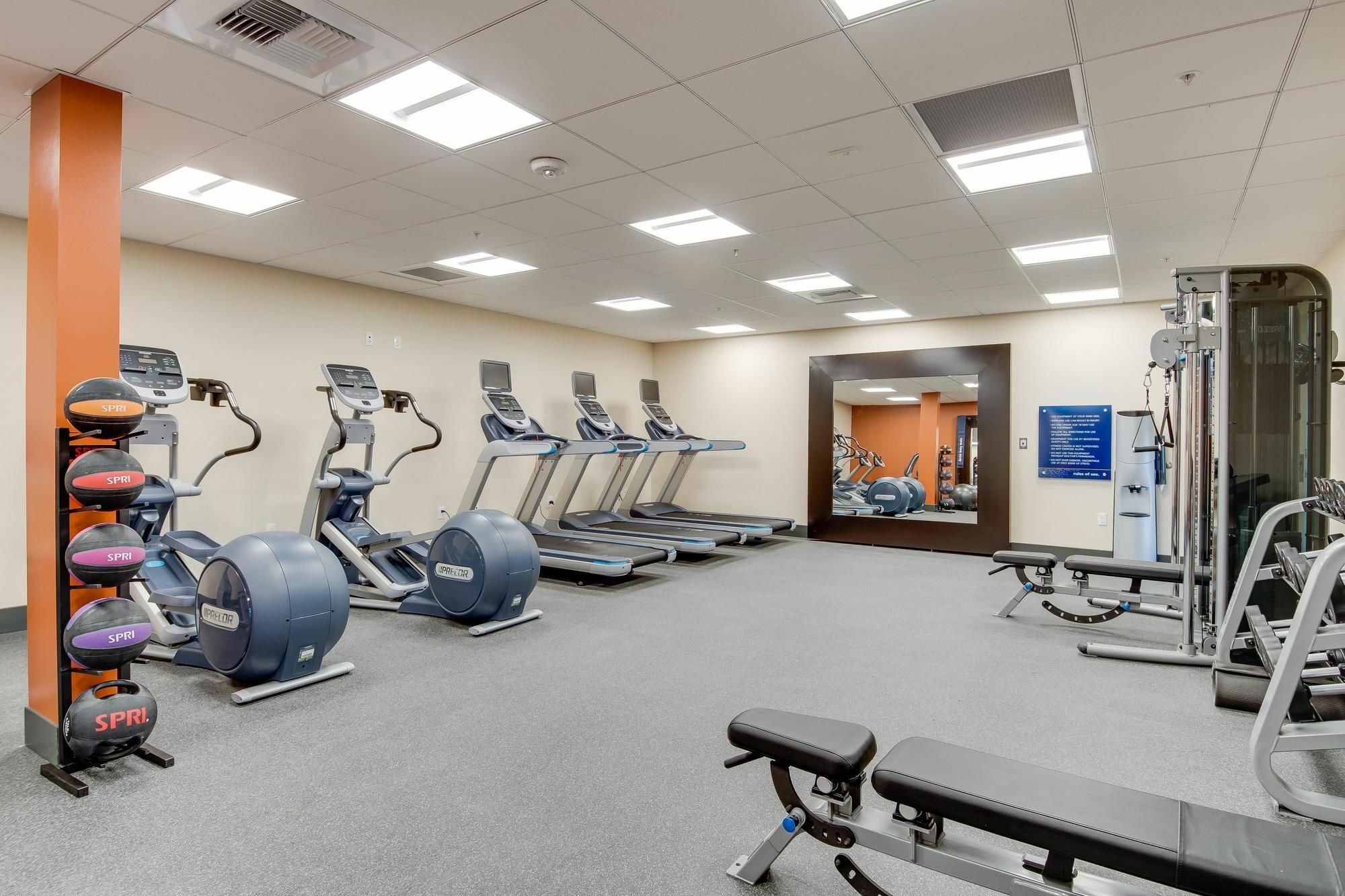 Hampton Inn & Suites Los Angeles - Glendale Zewnętrze zdjęcie